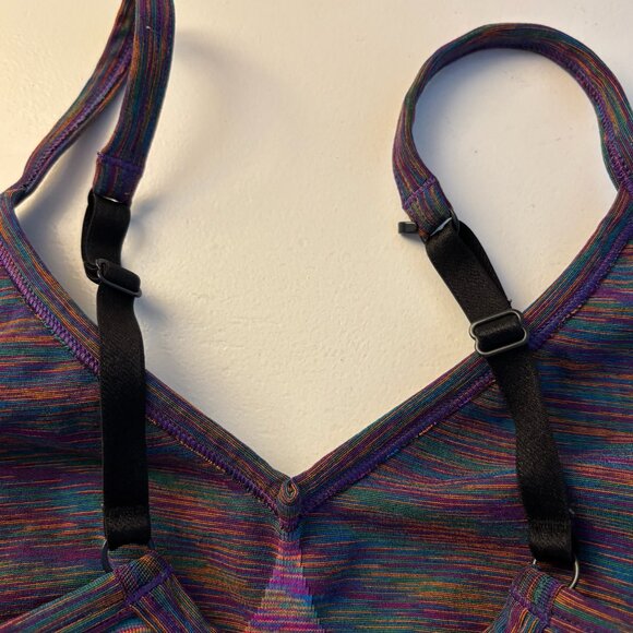 lululemon Ebb to Street bra in rainbow space dye C/D cup size 6 - Picture 5 of 5